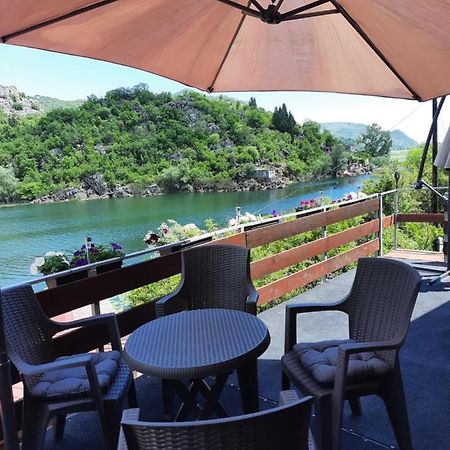 Mali Raj Apartmani Cetinje Luaran gambar